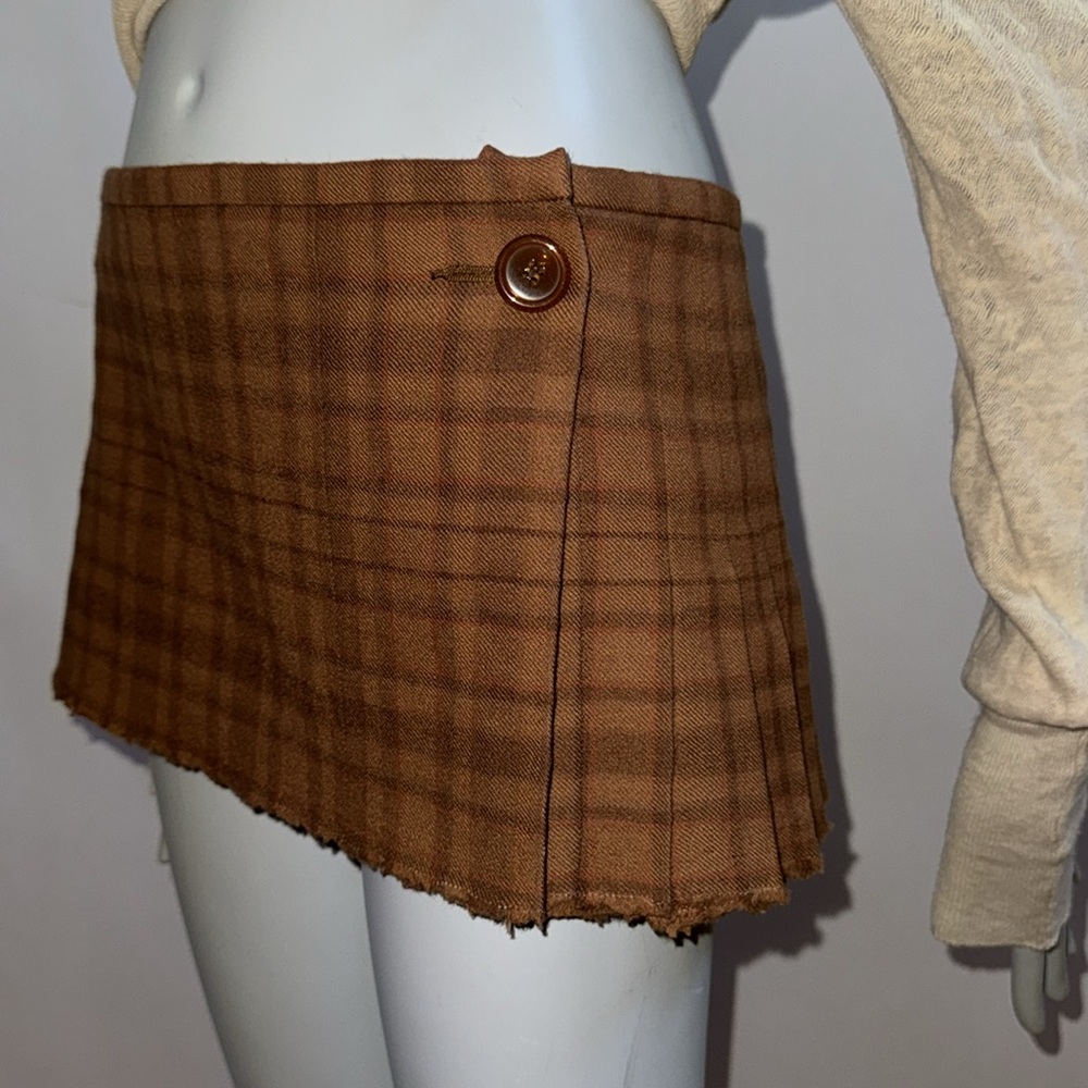 Vivienne Westwood AW16 NWT “MINI KILT” RARE SMALL - Picture 1 of 16